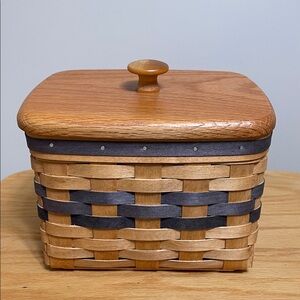 The Bradford Basket and Lid